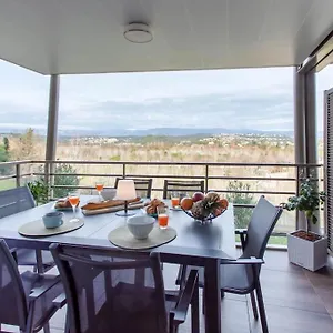 A7- 2 Bdr Sea & Mountain View - Ac, Parking, Pool & Terrace Apartment
