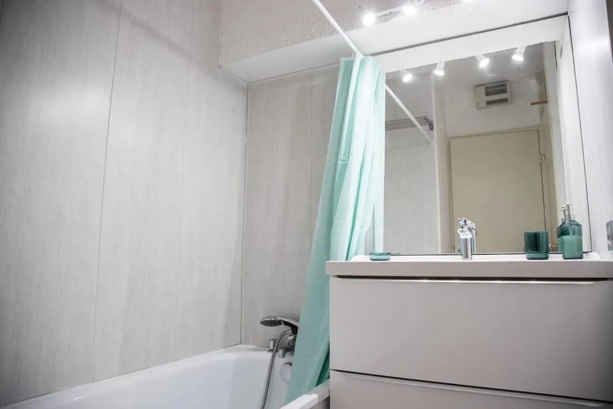 Beautiful Vacation Apartment - Swimming Pool - Parking Antibes