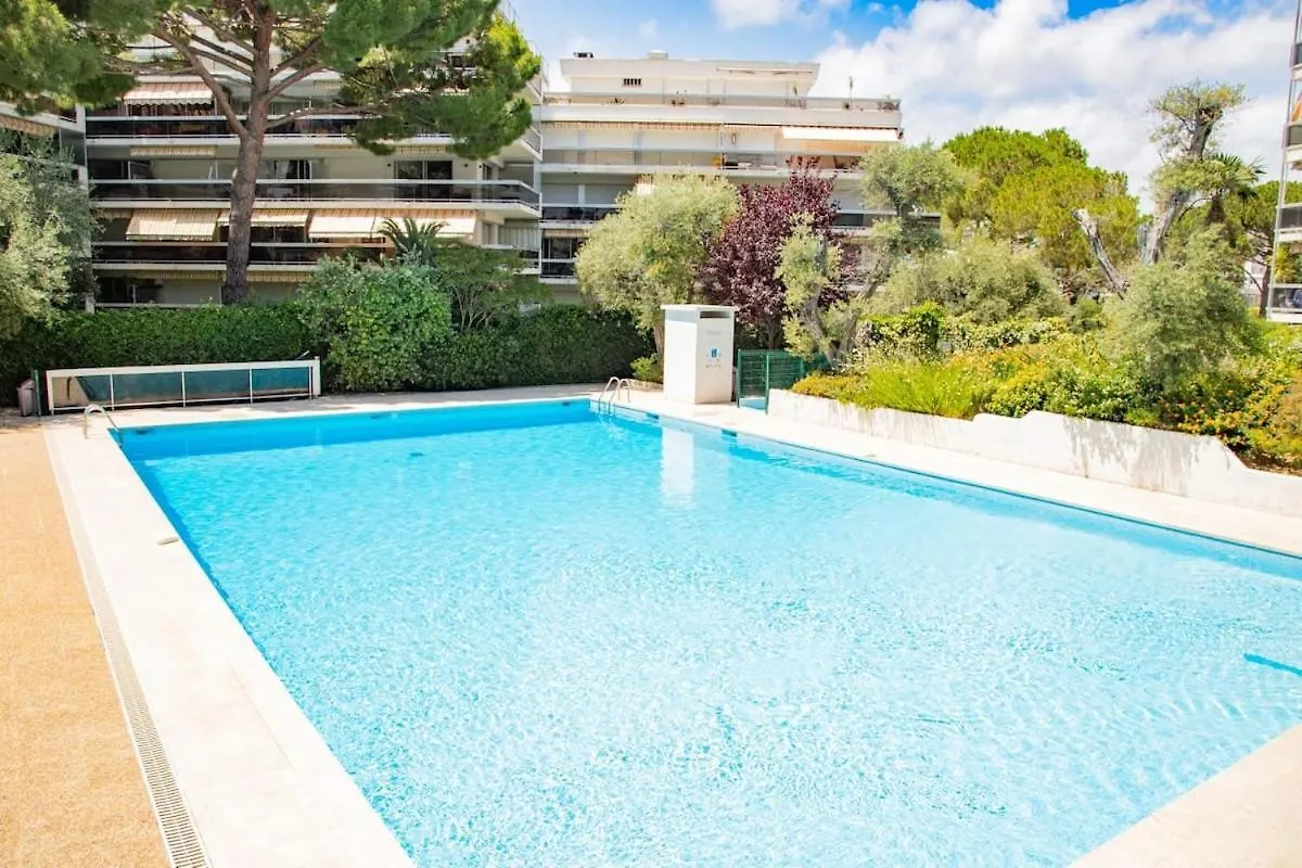 Beautiful Vacation Apartment - Swimming Pool - Parking Antibes